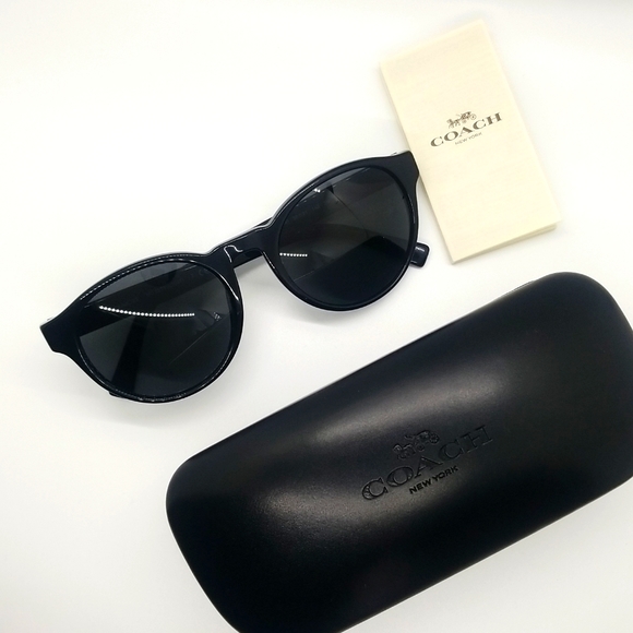 Coach Whyte Round Sunglasses & Case (Set) - Picture 1 of 6